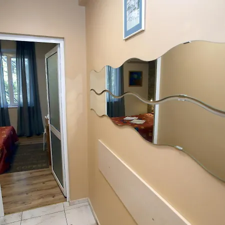 Colored House Apartament *