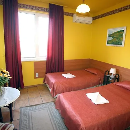 Colored House Apartament *