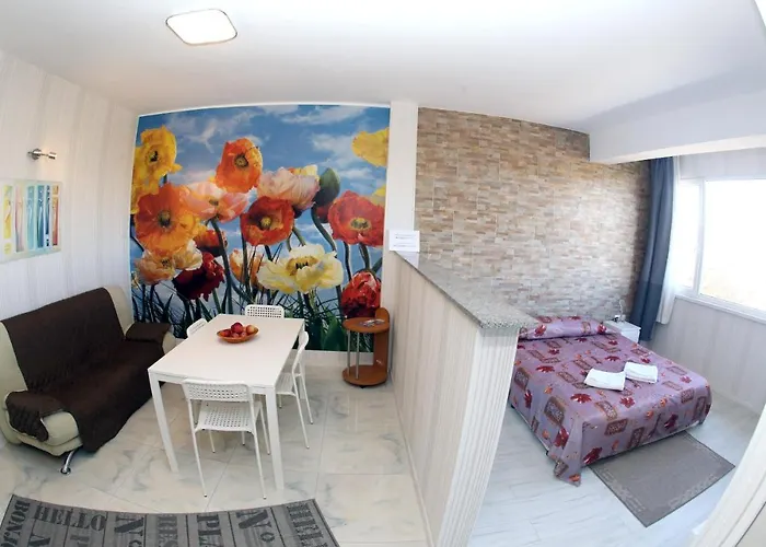 Colored House Daire *